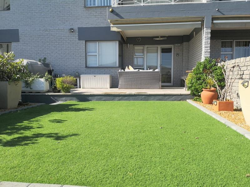 2 Bedroom Property for Sale in West Beach Western Cape